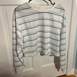 blue striped romwe cropped long sleeve shirt